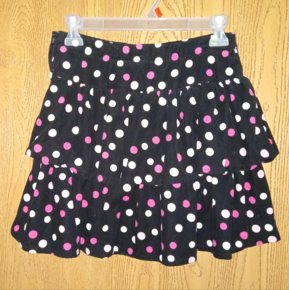 Pretty in Polka Dots - Picture 1 of 3